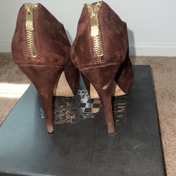 Vince Camuto Booties - Picture 3 of 4